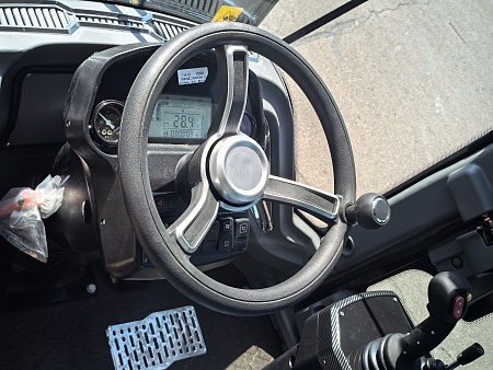  Фронтальный погрузчик HYPER LM938 арт. 10000700  