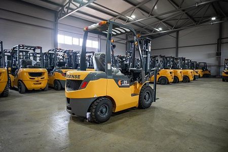  Дизельный погрузчик GOODSENSE FD25 2,5т 4,8м Mitsubishi Арт 534500 низкие цены 