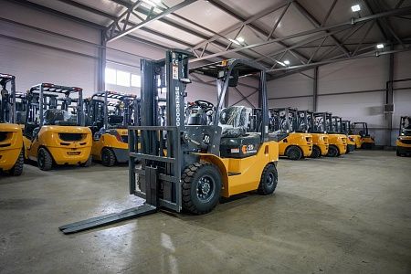  Дизельный погрузчик GOODSENSE FD25 2,5т 3,0м Mitsubishi Арт 492776 низкие цены 